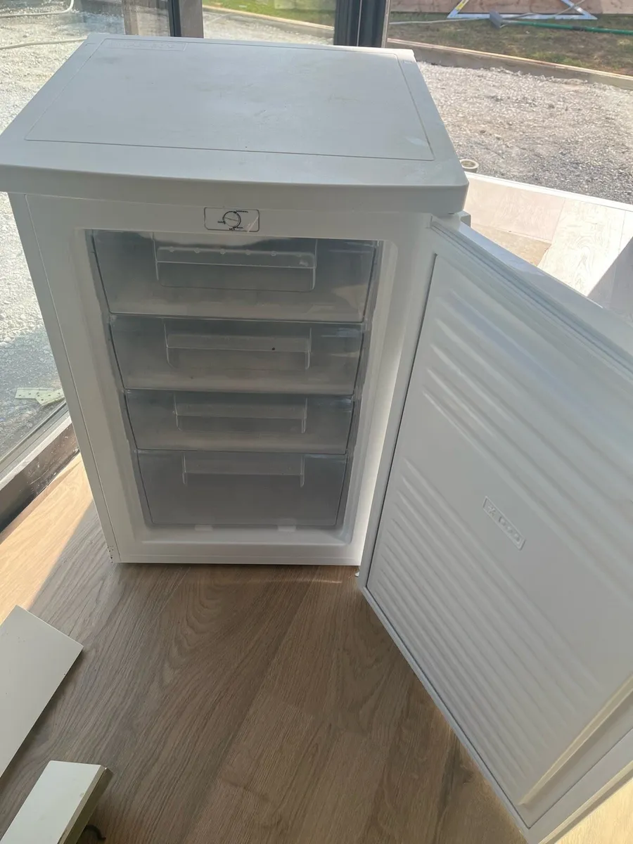 Freezer - Image 2