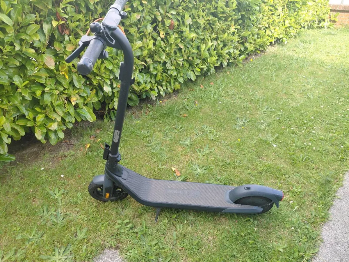Electric scooter - Image 1