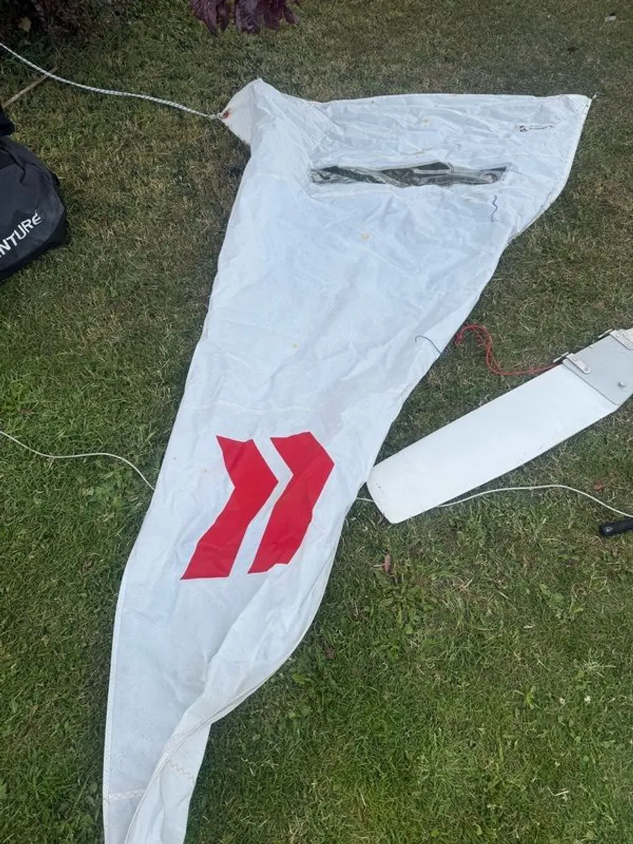 Sails for laser 2 dinghy, tiller , rudder and keel - Image 2