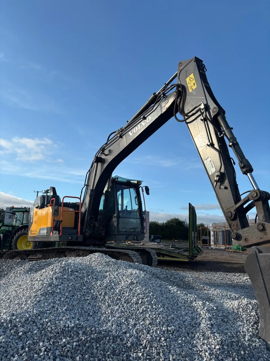 Volvo EC140 - Tidy Digger - Image 1