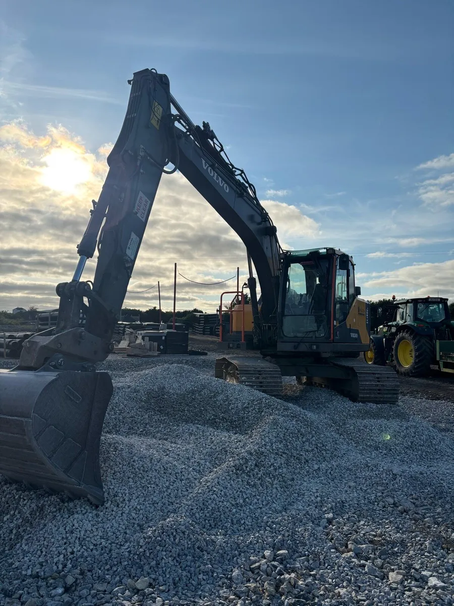 Volvo EC140 - Tidy Digger - Image 2