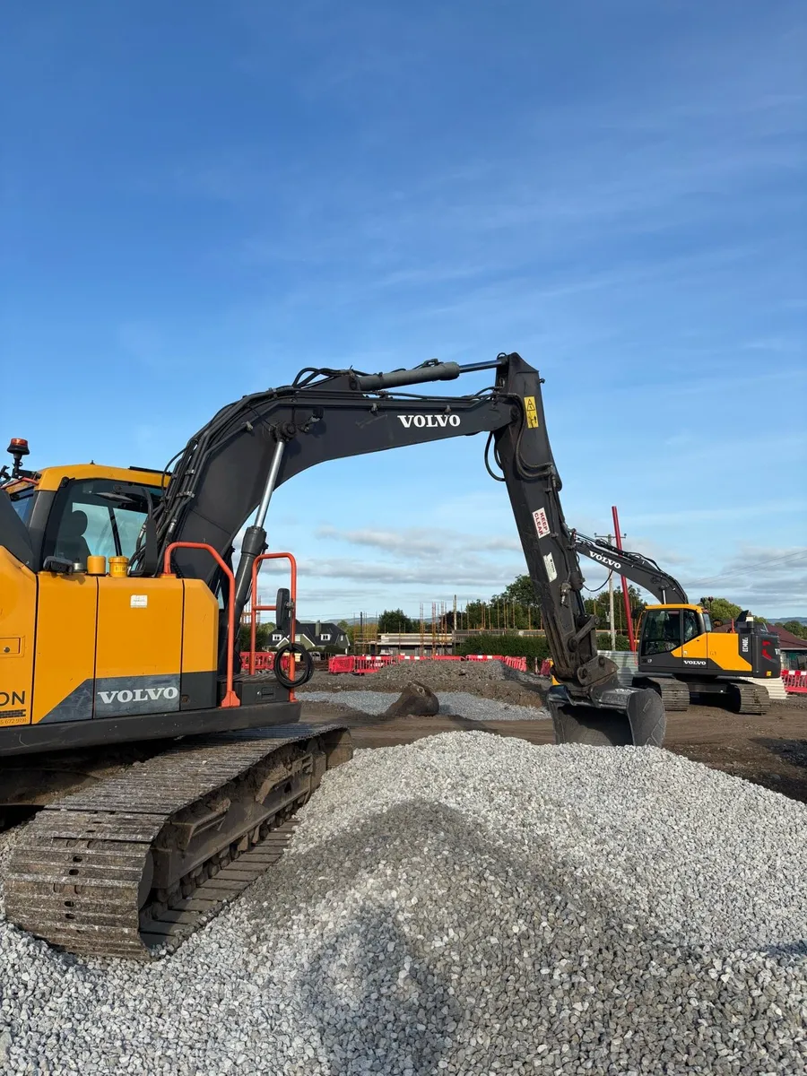 Volvo EC140 - Tidy Digger - Image 4