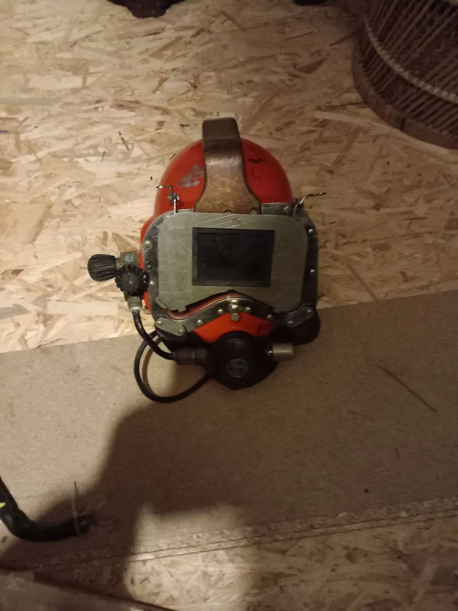Diving helmet  Genesis 2 for use or show - Image 1