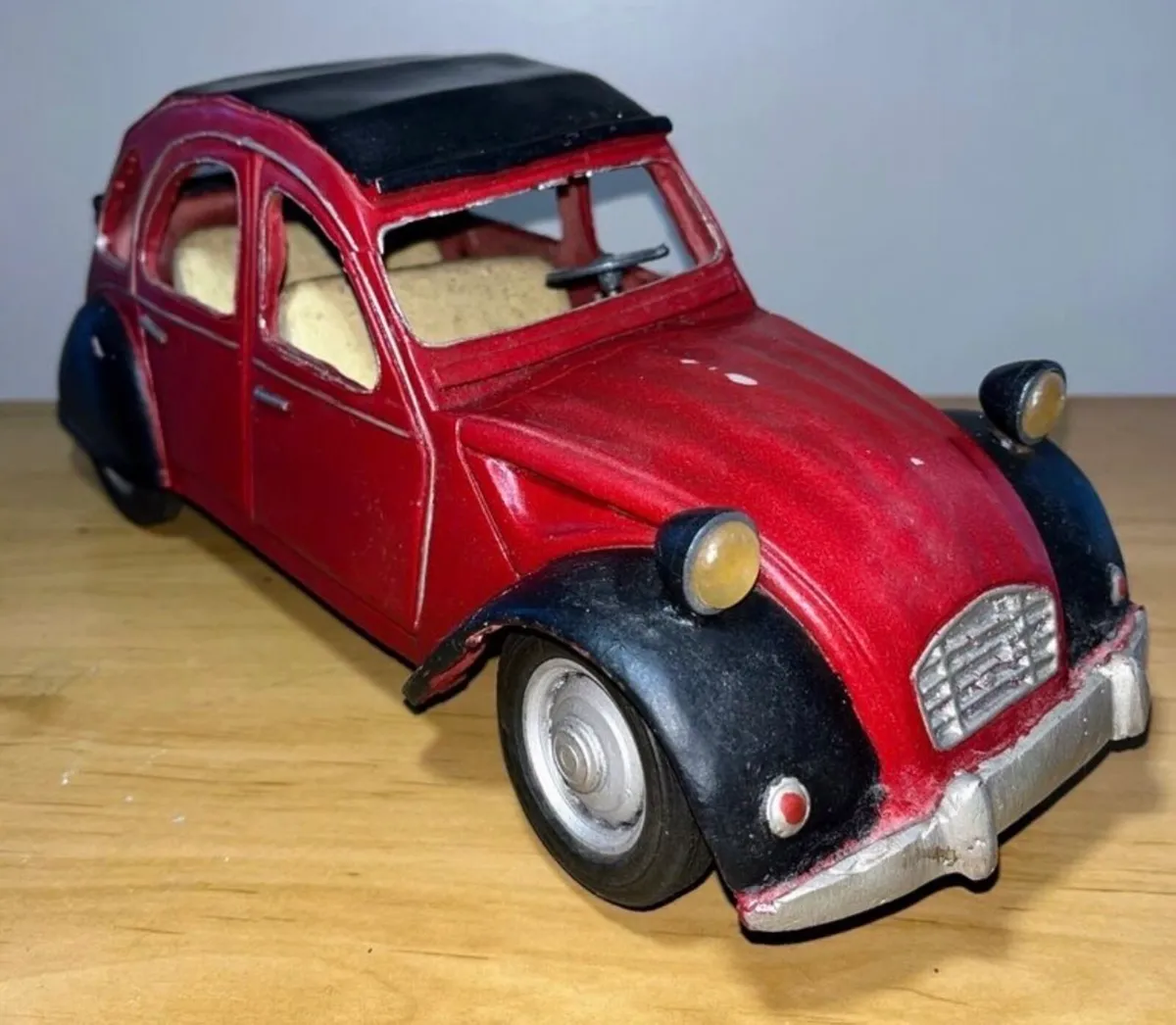 Large Vintage Model Car - Image 1