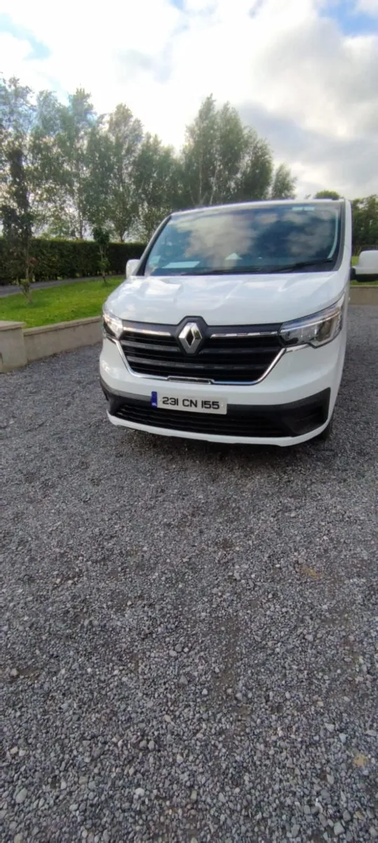 Renault Trafic 2023 - Image 2