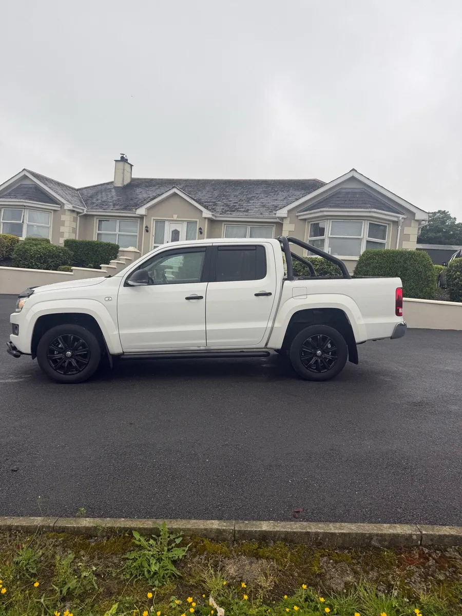 AMAROK TRADE SALES (NO VAT) - Image 2