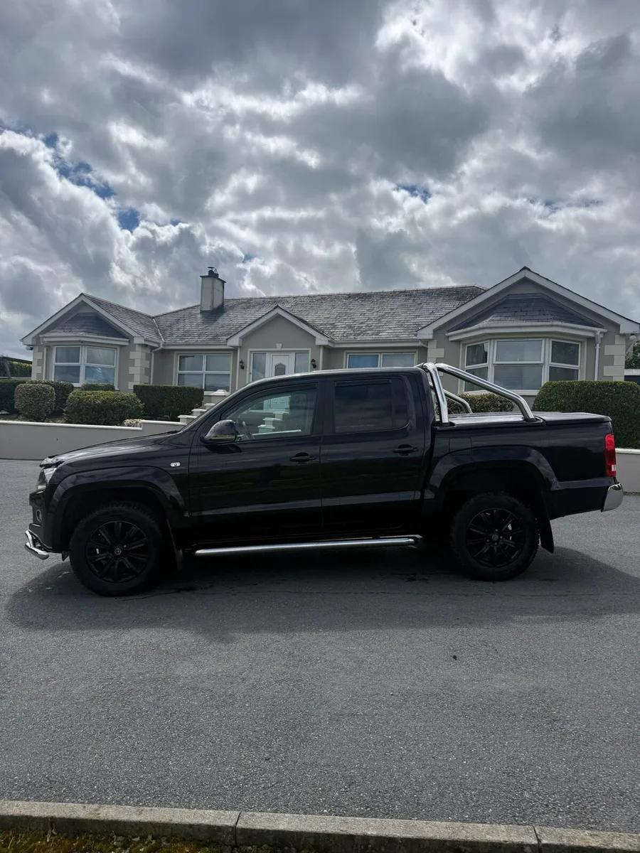 AMAROK TRADE SALES (NO VAT) - Image 3