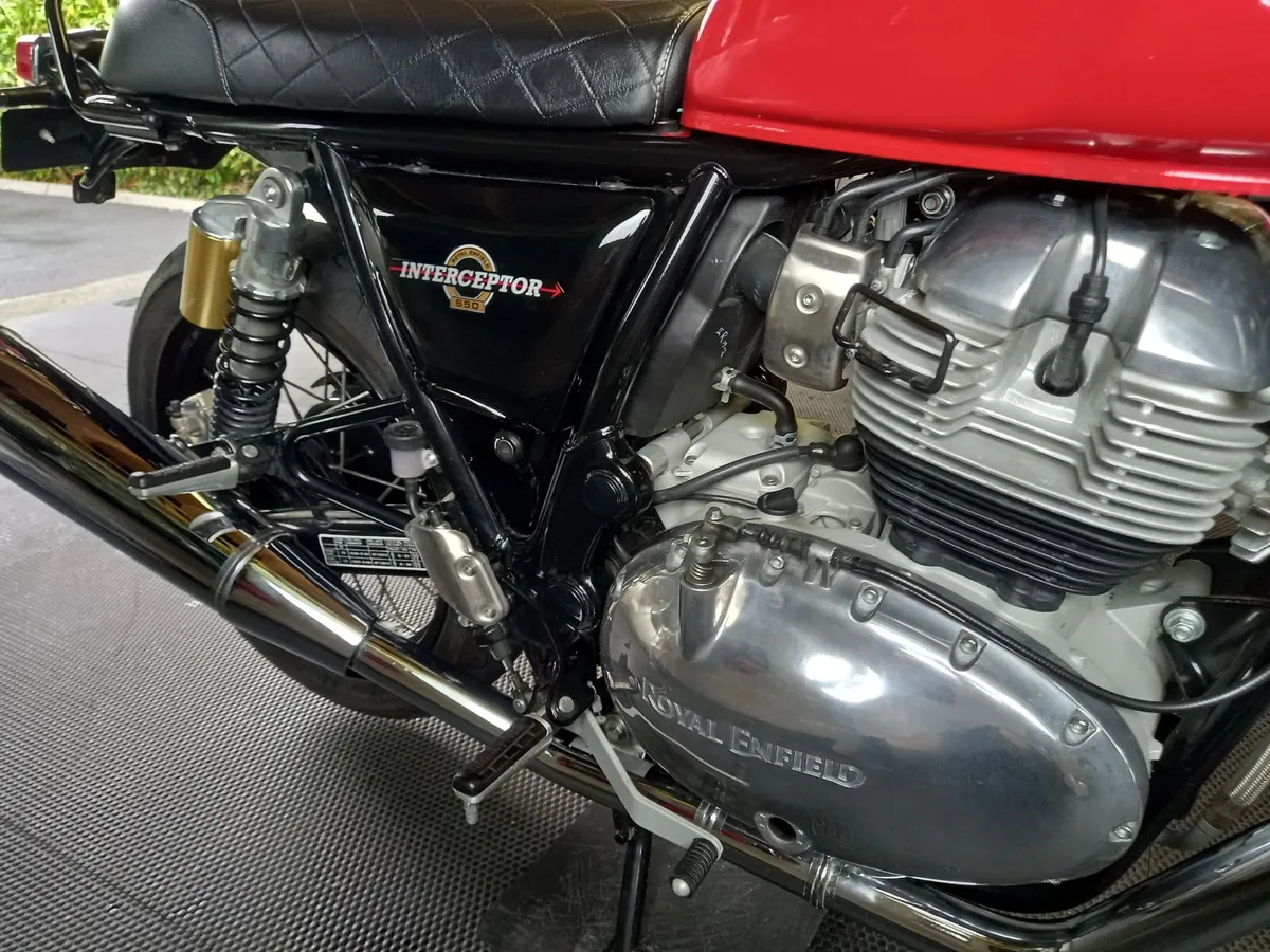 ROYAL ENFIELD Interceptor 2019 - Image 3