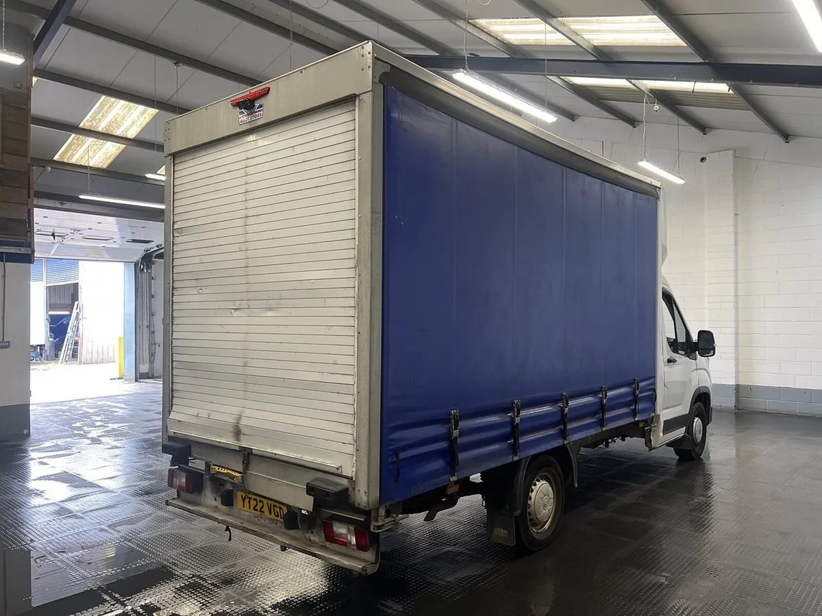 VB - 2022 MAXUS Deliver 9 CurtainSider Van - Image 2