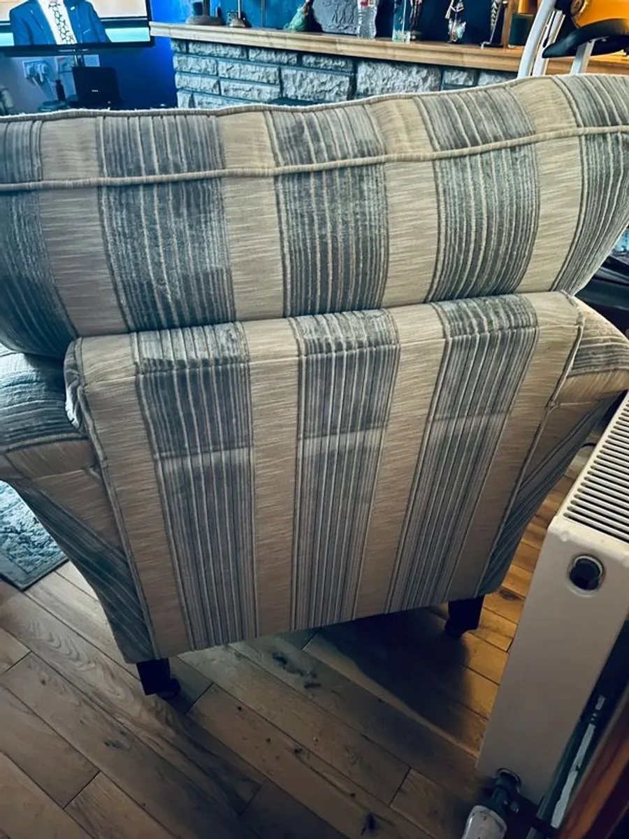 4seater sofa and chair - Image 3