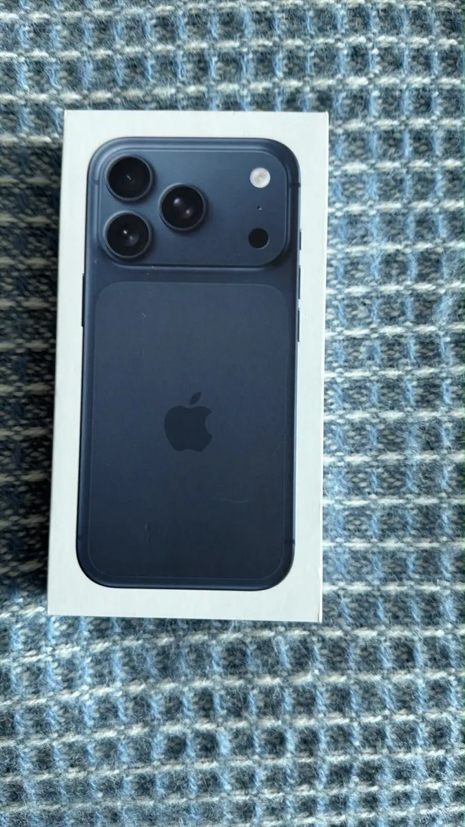 iPhone 17 Pro - Image 1
