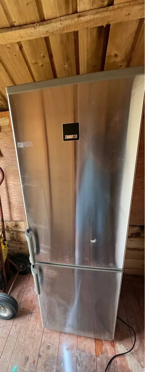 Fridge freezer - Image 1