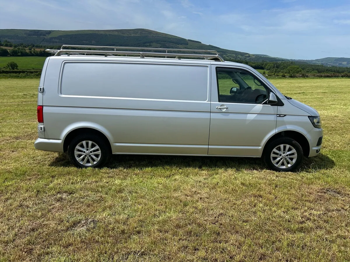 Volkswagen Transporter - Image 2