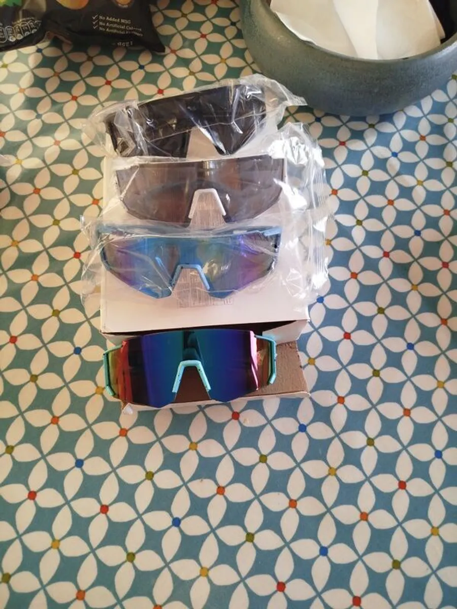 Cycling Sunglasses - Image 2