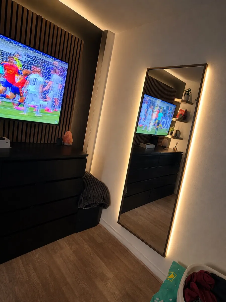 brass mirror with led strip lighting + drawers - Image 1