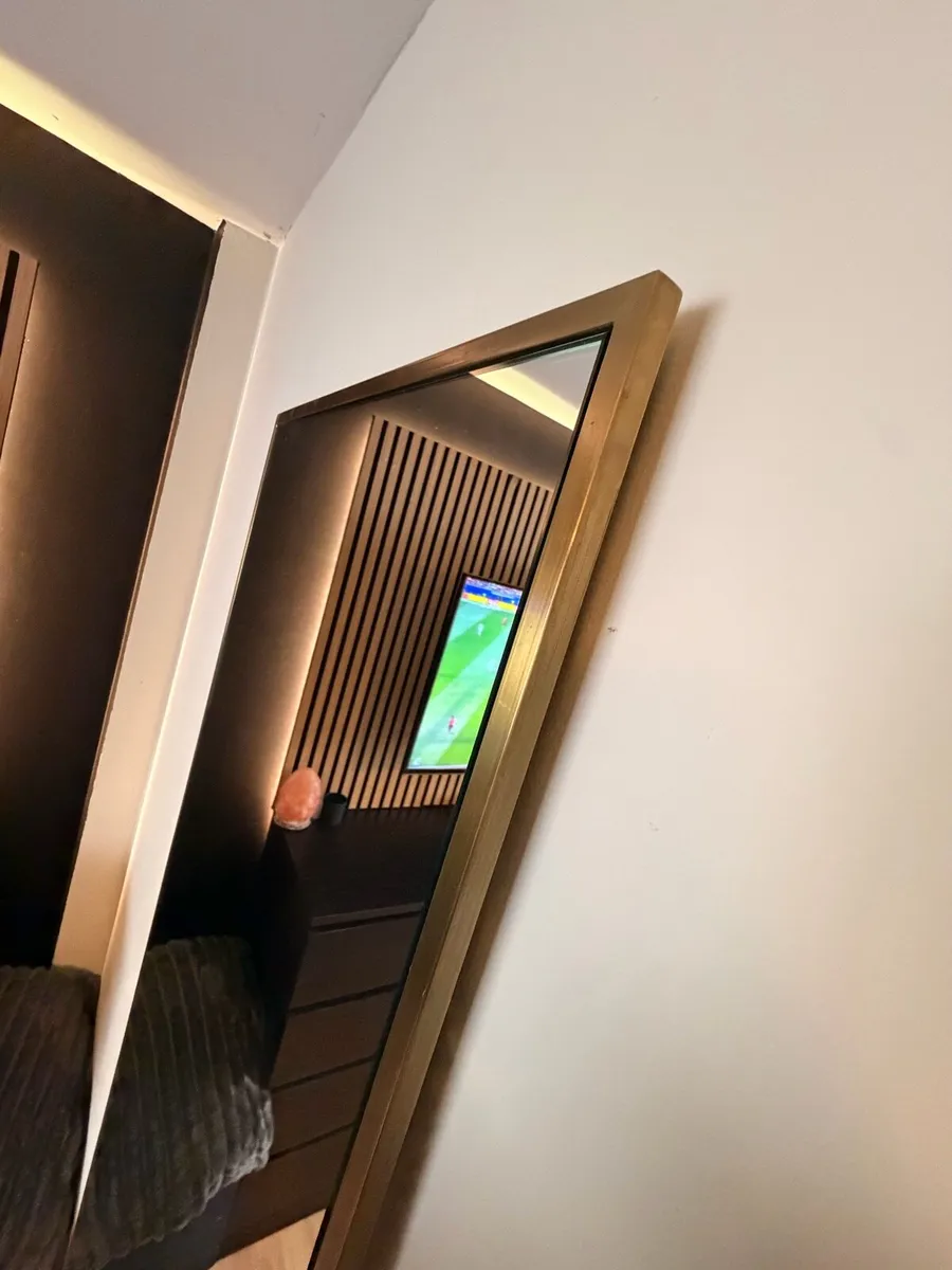 brass mirror with led strip lighting + drawers - Image 2
