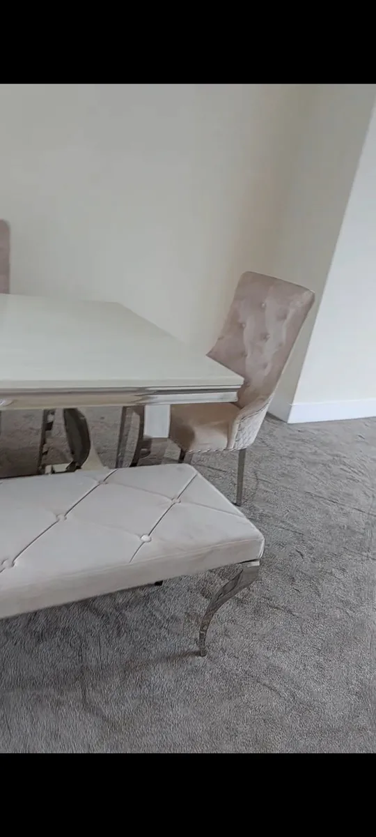 Marble Table chairs and bench - Image 1