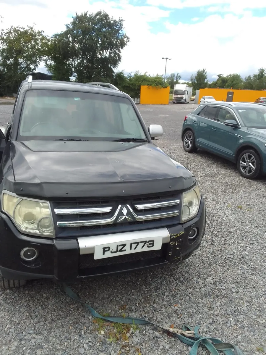 2009 Mitsubishi pajero shogun parts - Image 1