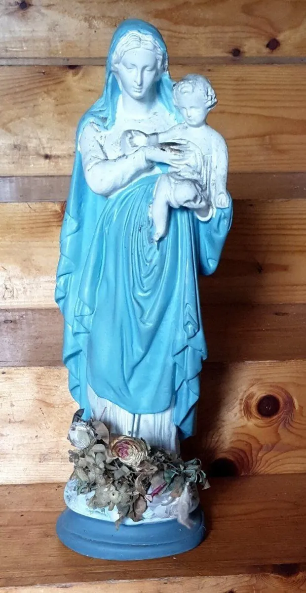 Large 32" Vintage Madonna & Child Chalkware Statue - Image 4