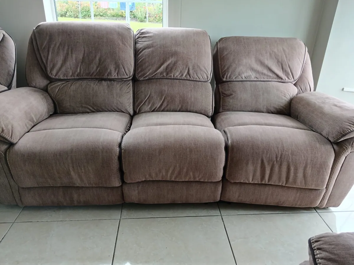 Recliner suite - Image 4