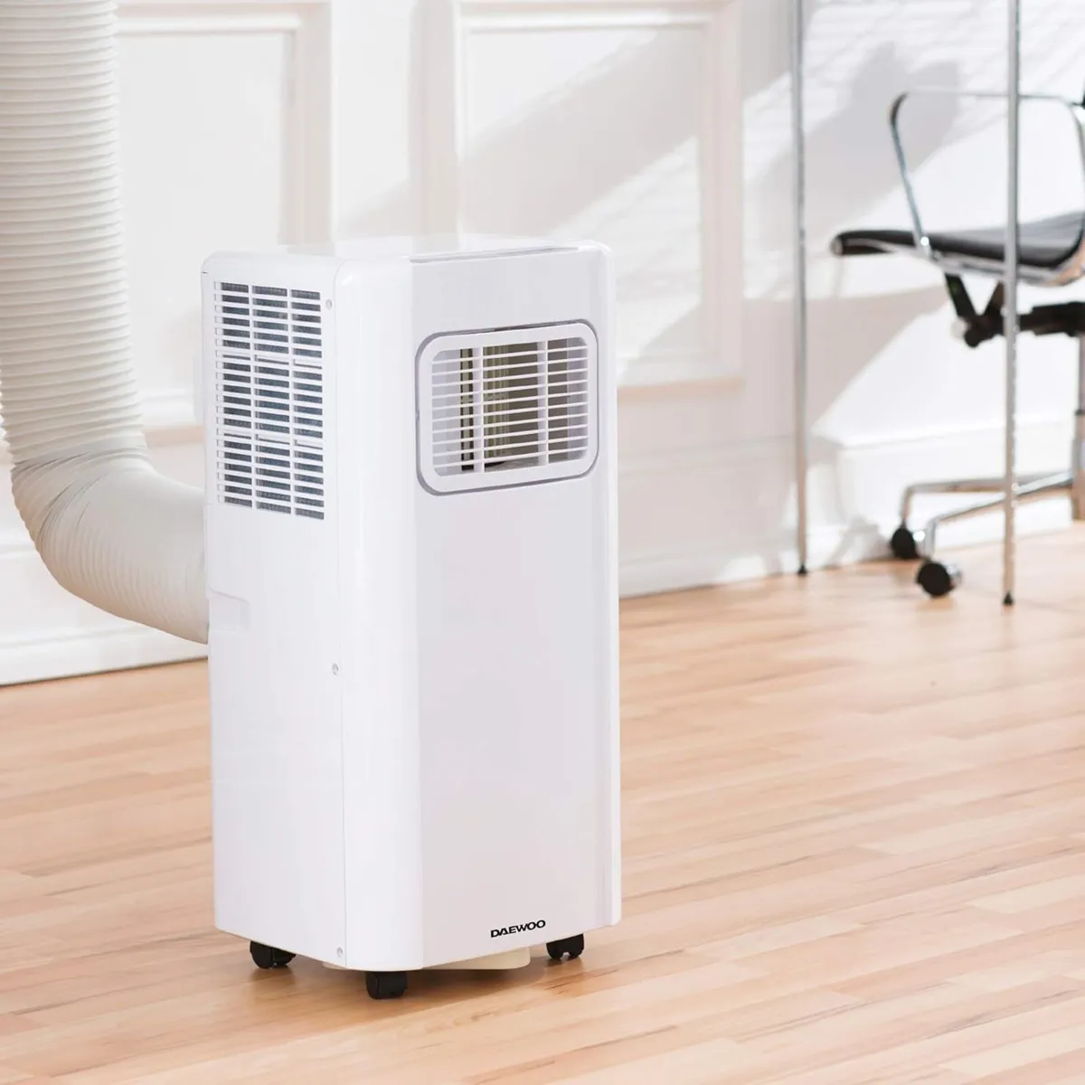 Daewoo 5000 BTU Portable 3-in-1 Air Conditioning - Image 1