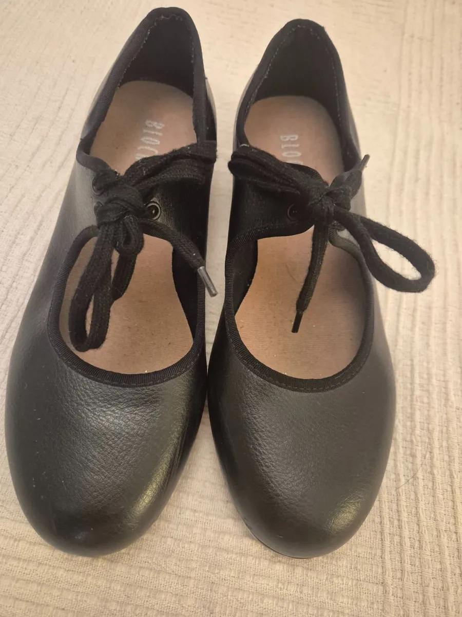 Irish Dancing/Tap Shoe Size UK 4 - Image 1