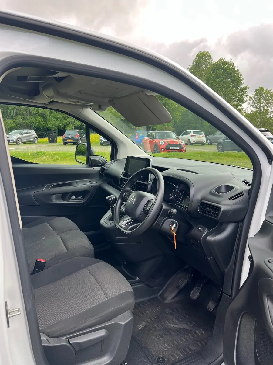 Citroen Berlingo 2023 - Image 3