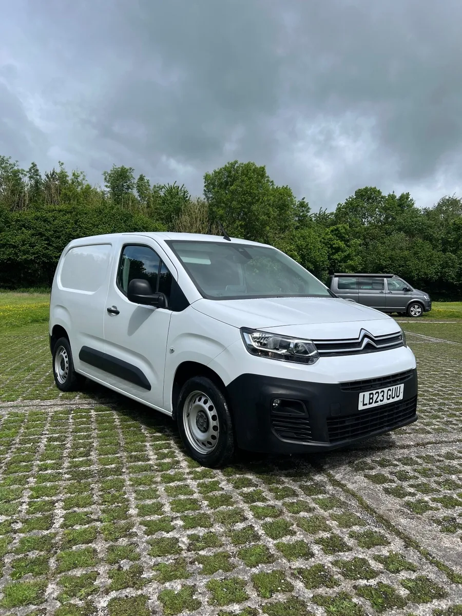Citroen Berlingo 2023 - Image 1