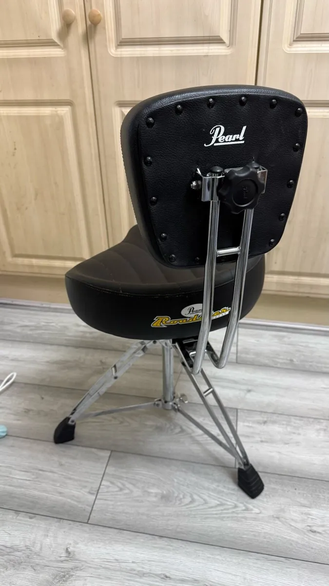 Pearl D2500BR Drum Throne with Backrest - Image 2