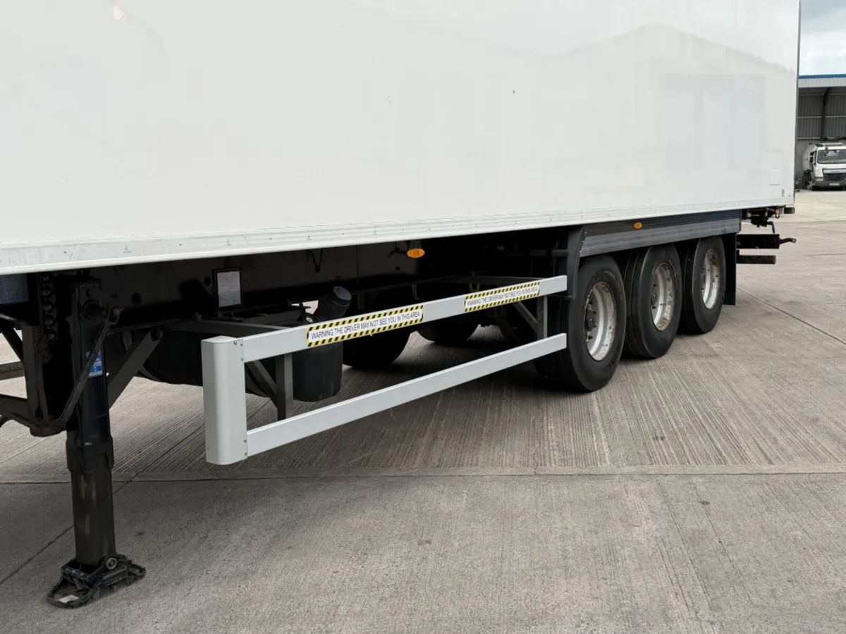 2019 GRAY & ADAMS MULTI-TEMP FRIDGE TRAILER - Image 4