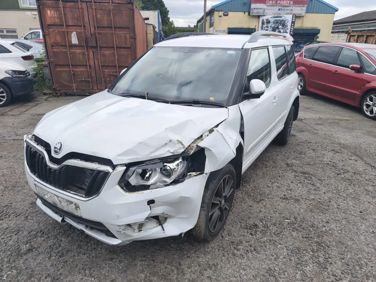 2016, Skoda Yeti, 1.2L Petrol, Automatic - Image 3