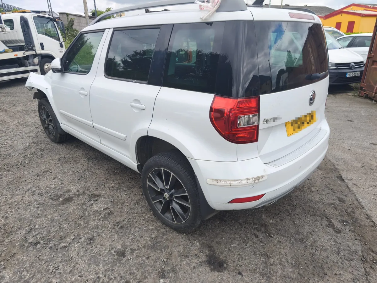 2016, Skoda Yeti, 1.2L Petrol, Automatic - Image 2