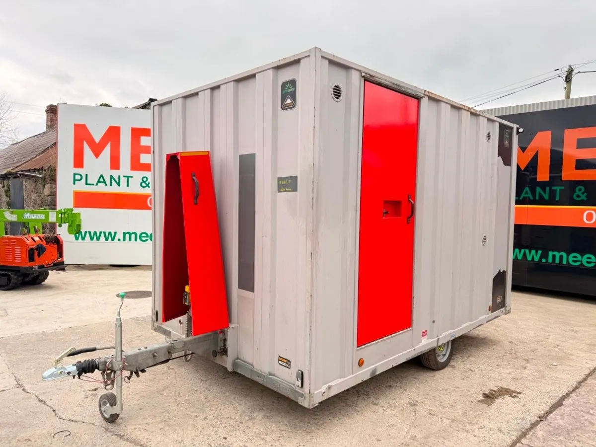 Groundhog welfare unit single axle 1,233 hours ... - Image 3