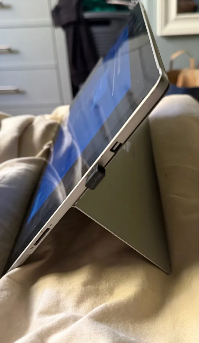 Microsoft Surface Pro - Image 3