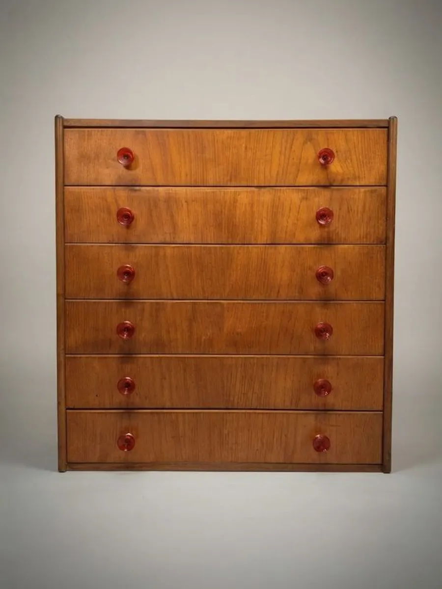 Very Cool Mid-Century Teak Chest of Drawers - Image 1