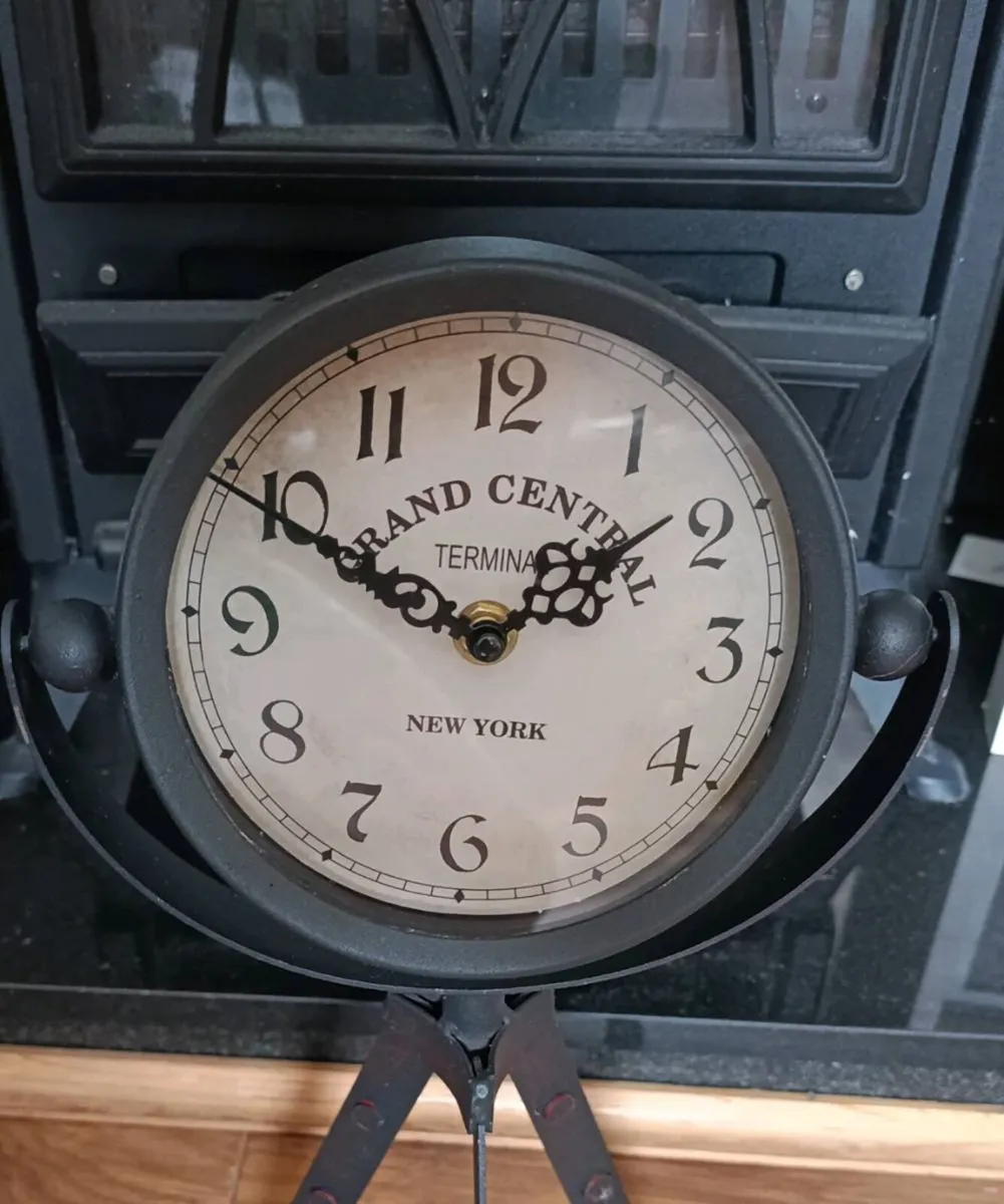 Vintage Industrial Tripod Table Clock Grand Centra - Image 4