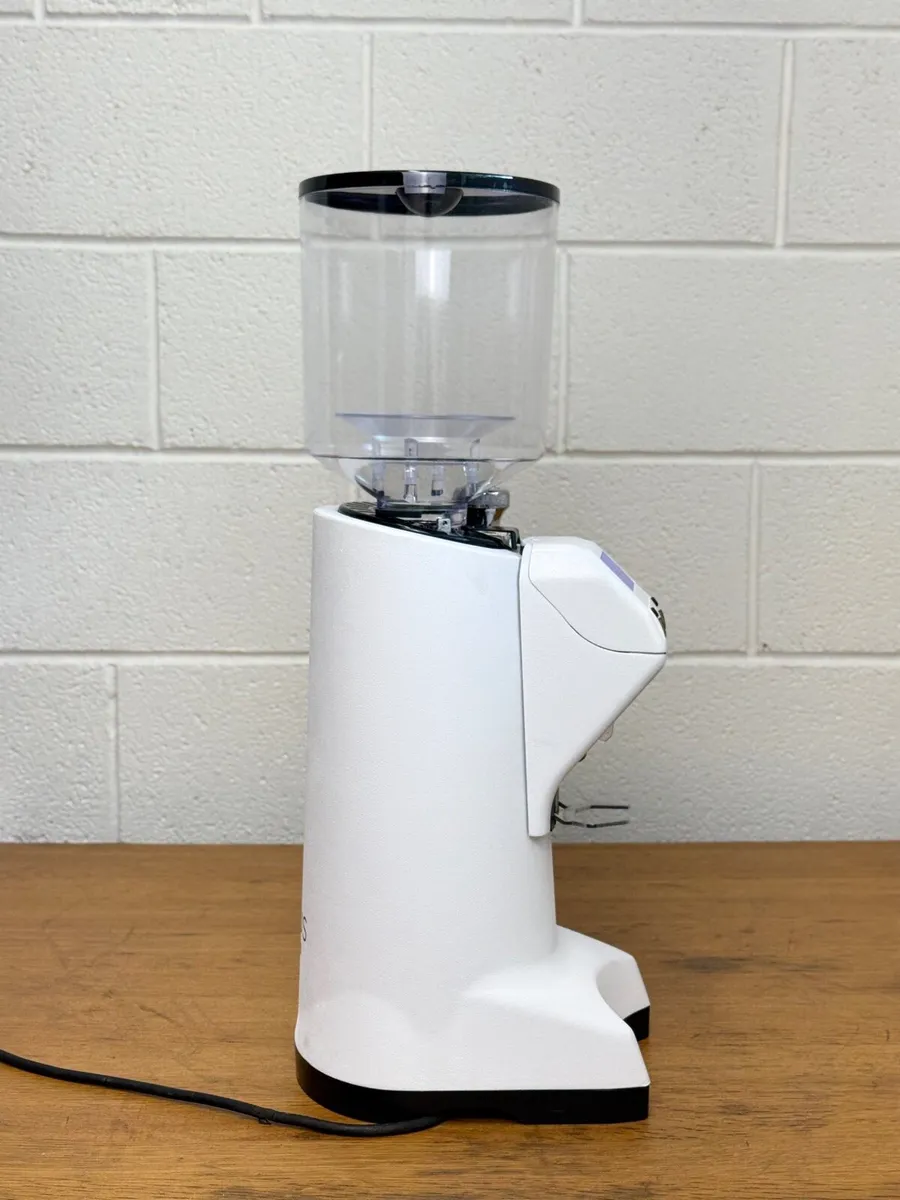 Eureka commercial coffee grinder - Image 3