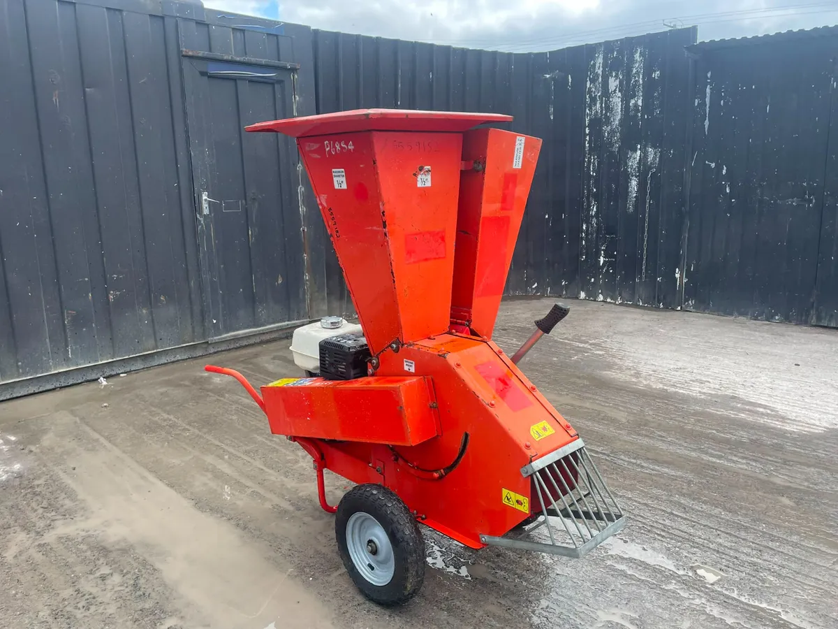 Camon Petrol Chipper/Shredder - Image 1