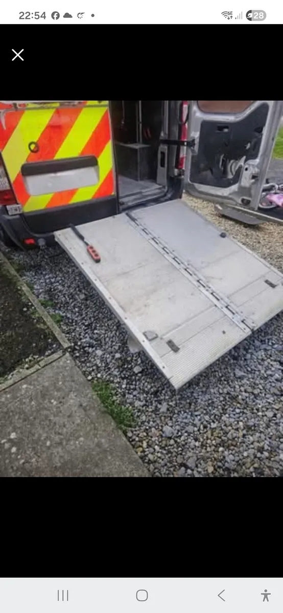Tile lift  opel movano - Image 1