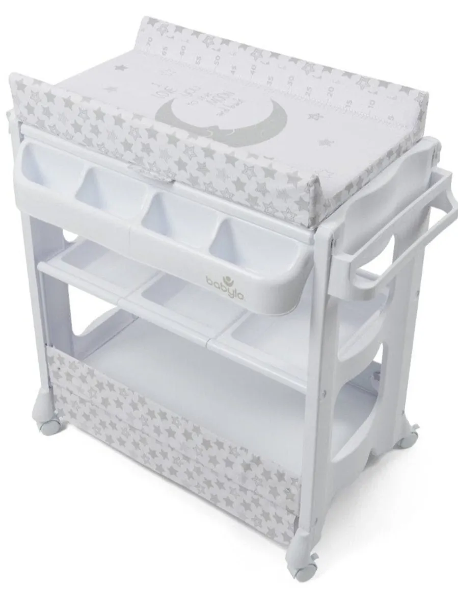 Baby changer/ baby bath - Image 1