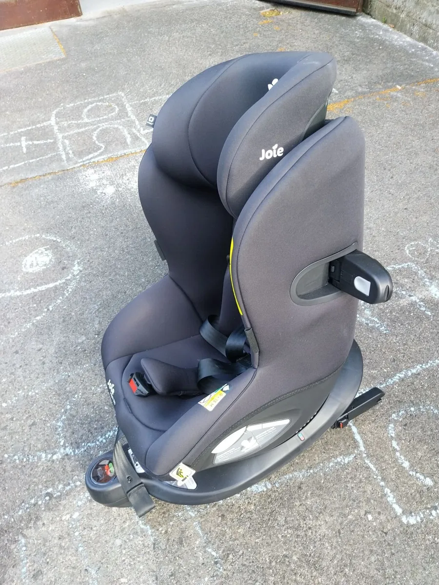 Joie i-Spin 360 Rotating Car Seat - Image 2