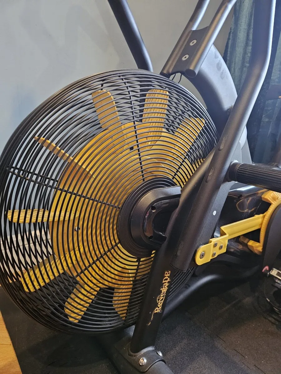 Gym equipment - Image 3