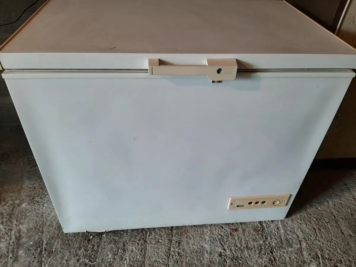 Freezer - Image 1