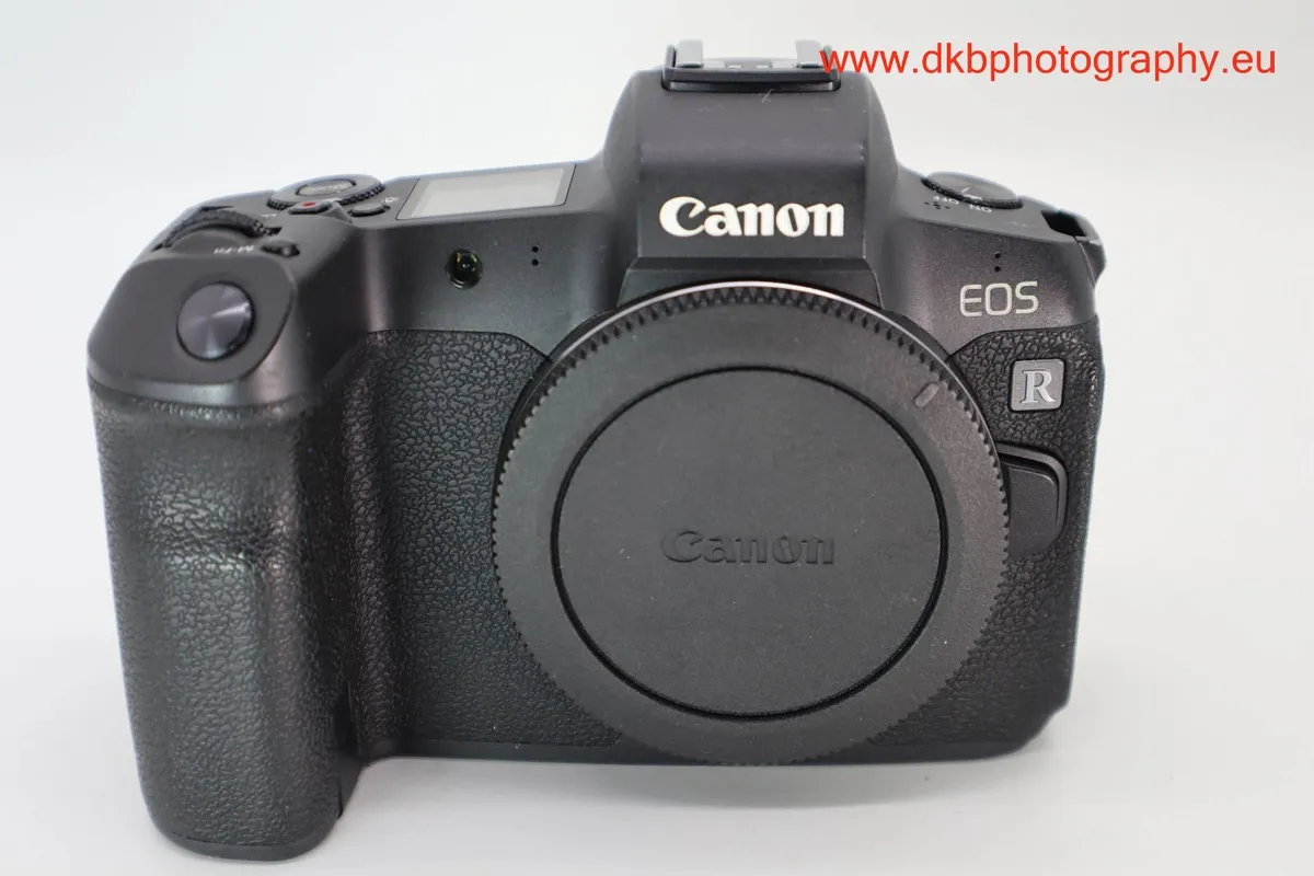 CANON EOS R MIRRORLESS CAMERA #0610 - Image 4