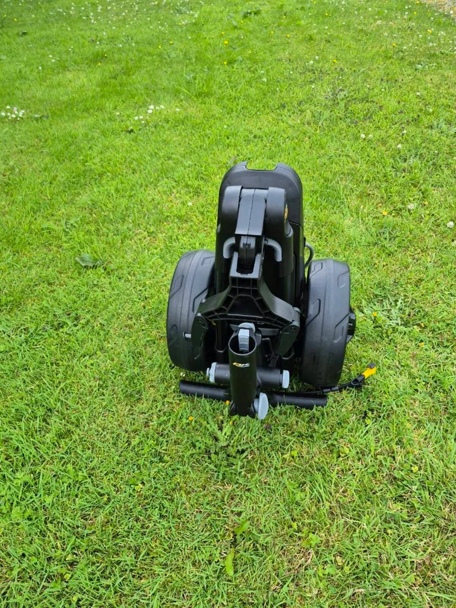 Powakaddy CT6 GPS Trolley - Image 4