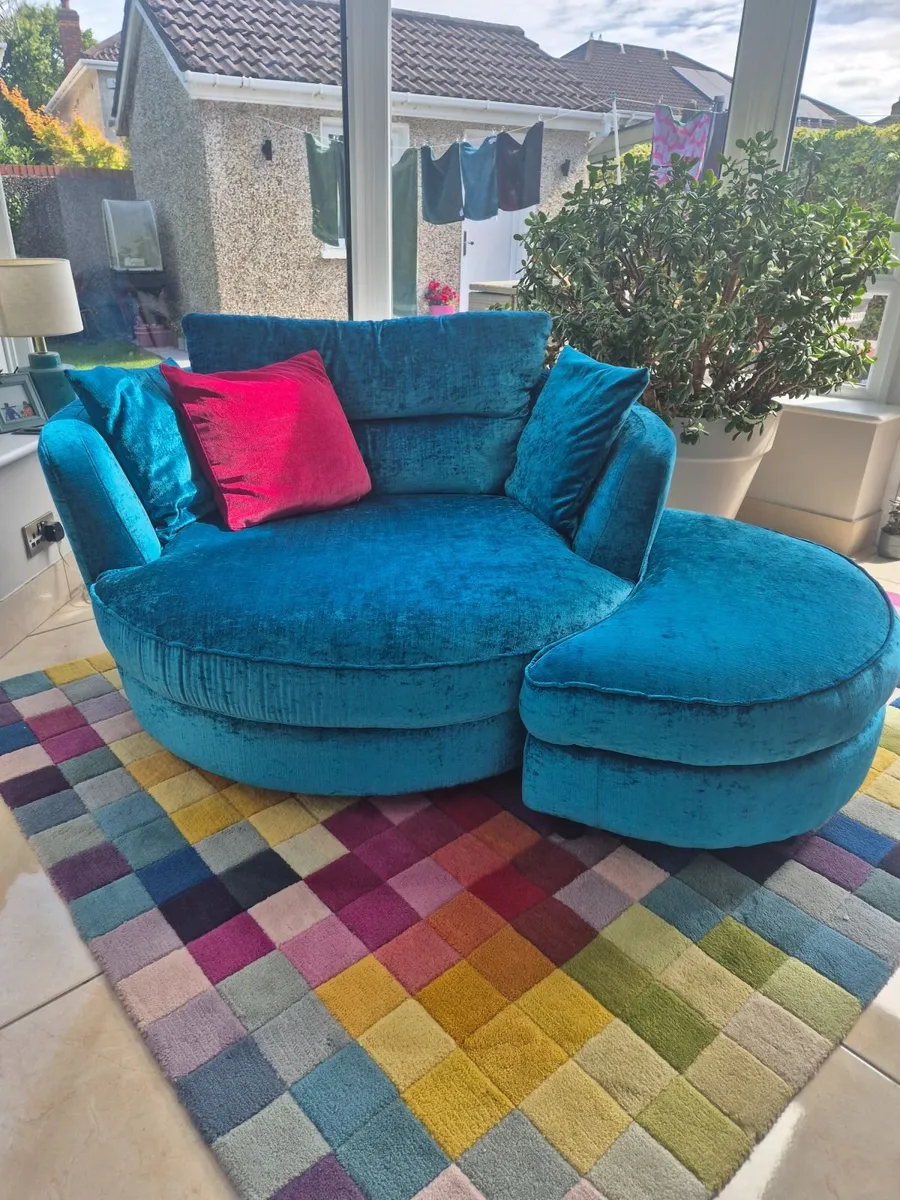 2 Seater sofa & matching "cuddle chair" - Image 1