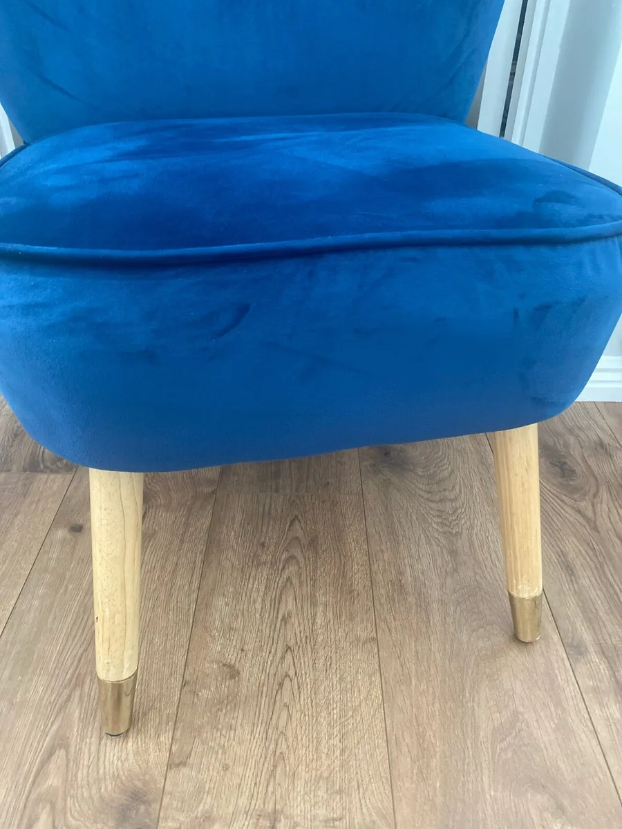 Chair - Image 4