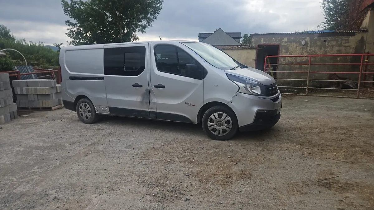Van - Image 3