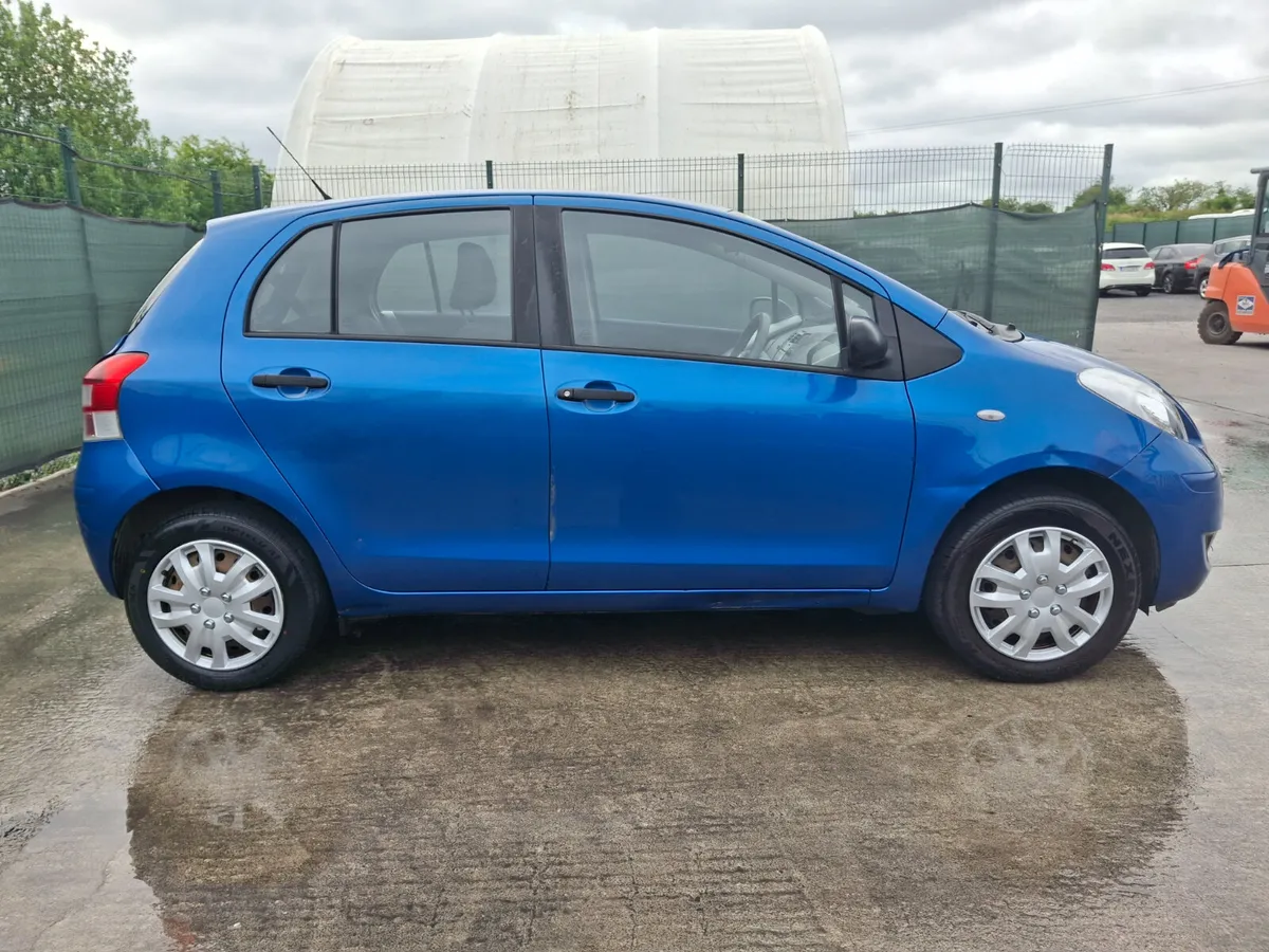 2011 Toyota Yaris  Terra  1.0 Petrol - Image 4