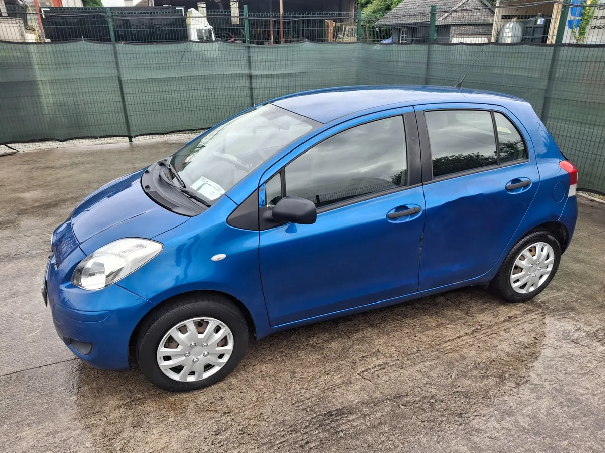 2011 Toyota Yaris  Terra  1.0 Petrol - Image 2